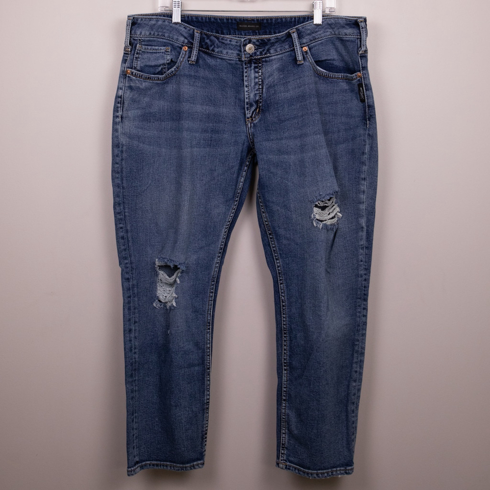 Silver Jeans Co. boyfriend med wash distressed ankle jeans-34
